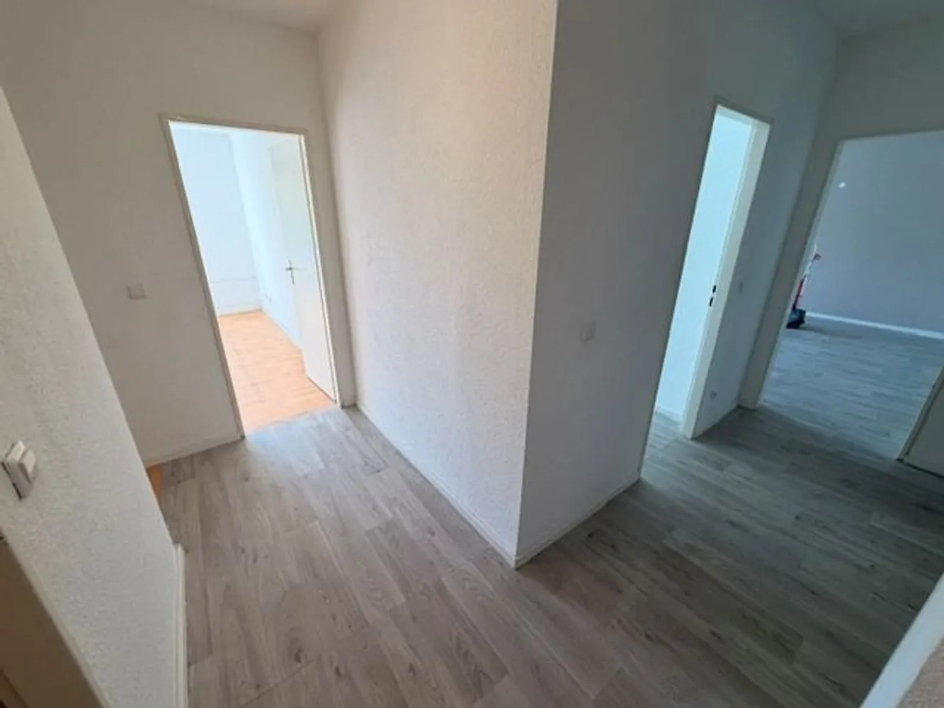 2 Zimmer Wohnung mit 64 m² in Berlin – Bild 3