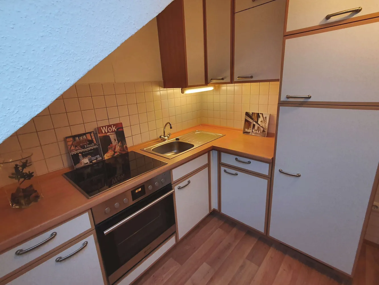 2 Zimmer Wohnung mit 50 m² in Oberhausen – Bild 2