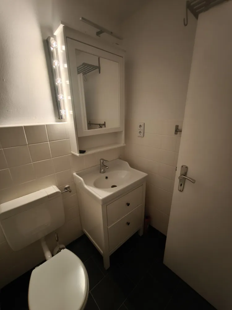 1 Zimmer Wohnung mit 33 m² in Köln – Bild 8