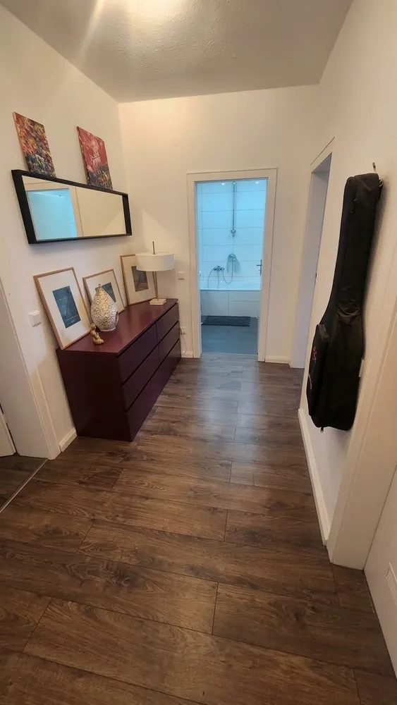 3 room apartment with 100 m² in Krefeld – Photo 1