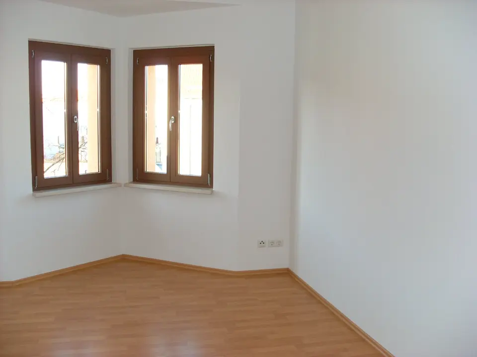 2 Zimmer Wohnung mit 51 m² in Halle (Saale) – Bild 2