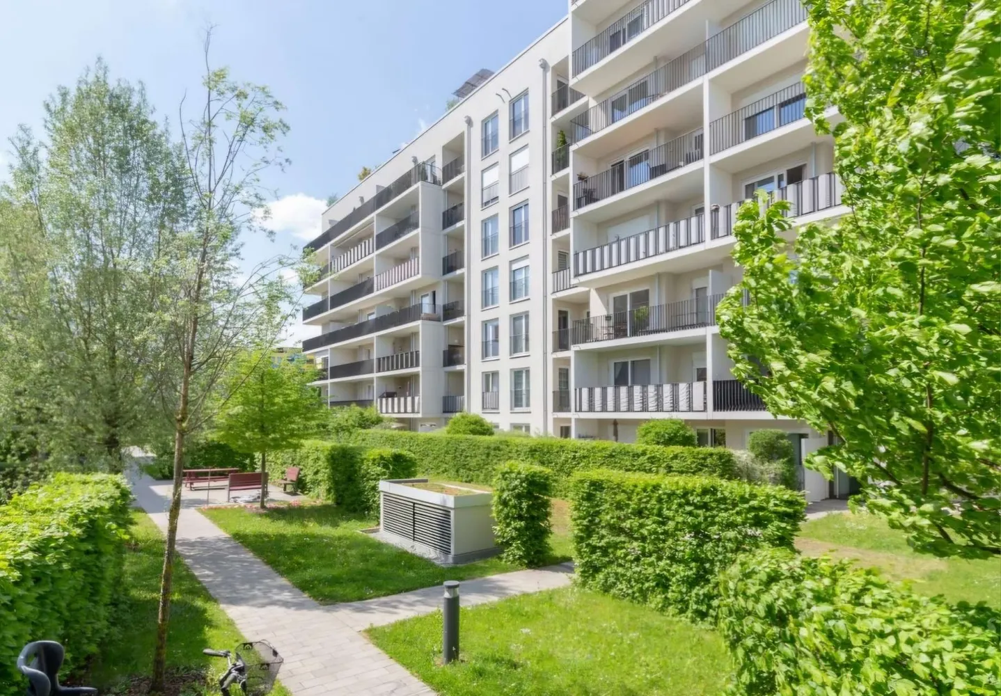 2 room apartment with 72 m² in Munich – Photo 1