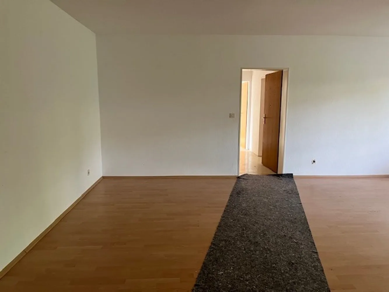 4 Zimmer Wohnung mit 118 m² in Kassel – Bild 5