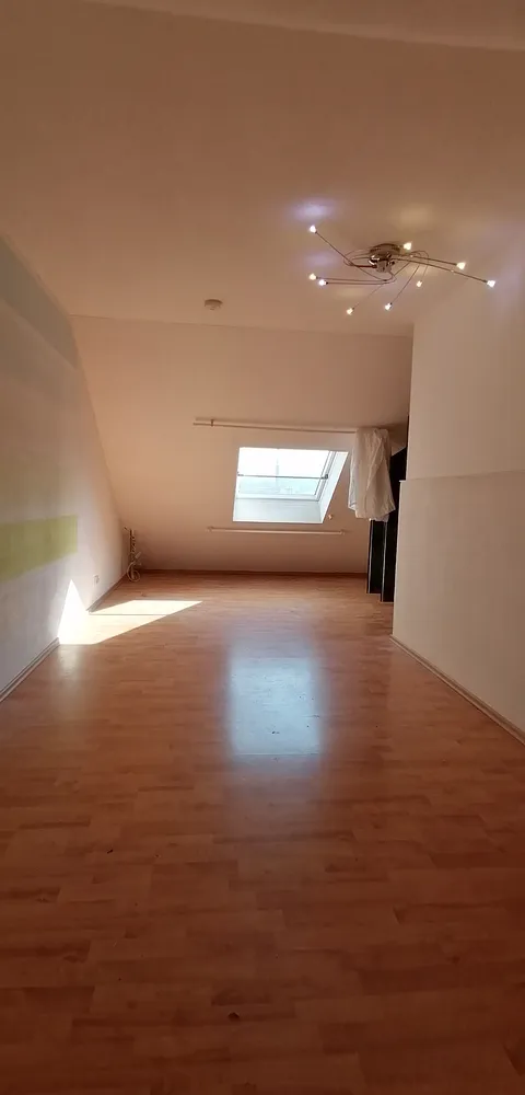 5 Zimmer Haus mit 104 m² in Metzingen – Bild 4
