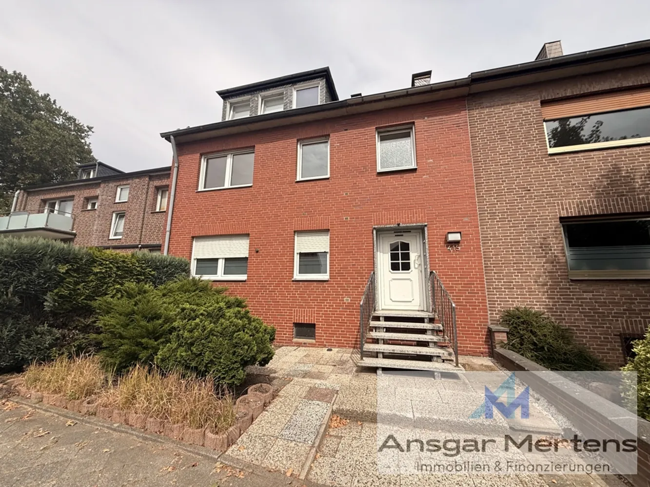 3 Zimmer Wohnung mit 74 m² in Mönchengladbach – Bild 2