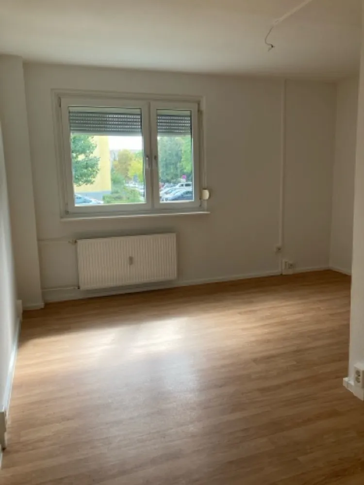2 Zimmer Wohnung mit 42 m² in Dessau-Roßlau – Bild 2