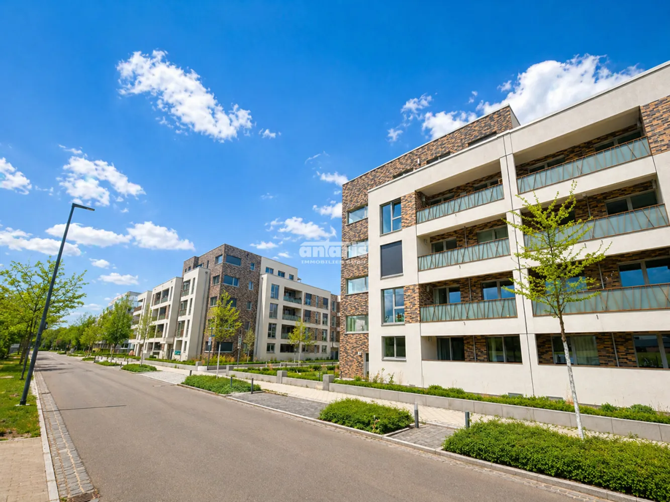 4 Zimmer Wohnung mit 114 m² in Erfurt – Bild 1