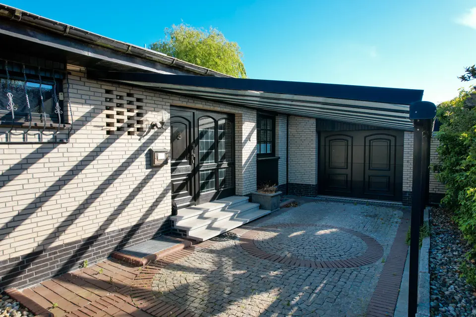 4 Zimmer Haus mit 146 m² in Aurich – Bild 2