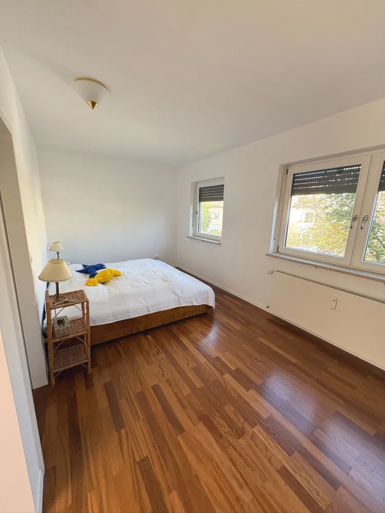 3 Zimmer Wohnung mit 105 m² in München – Bild 1