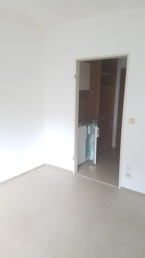 1 Zimmer Wohnung mit 15 m² in Regensburg – Bild 3