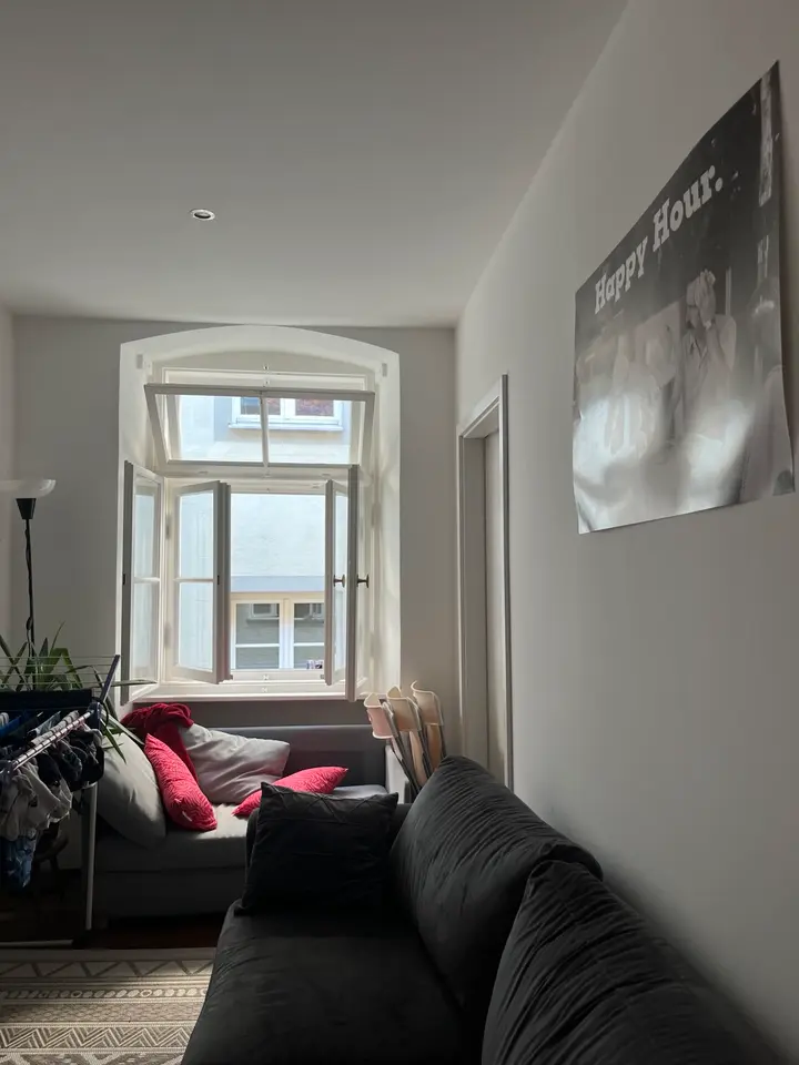 5 Zimmer Wohnung mit 100 m² in Regensburg – Bild 2