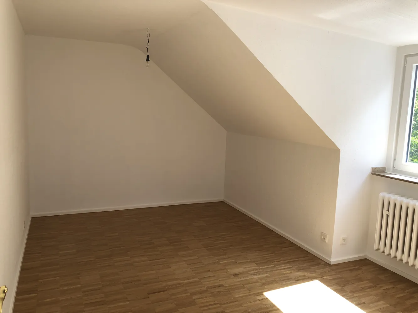 4 Zimmer Wohnung mit 100 m² in Köln – Bild 3