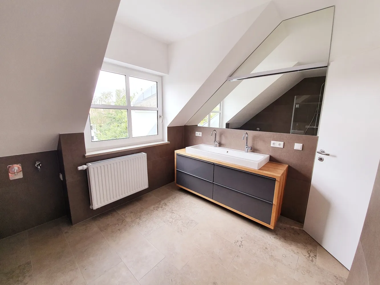 4 room apartment with 129 m² in Chemnitz – Photo 10