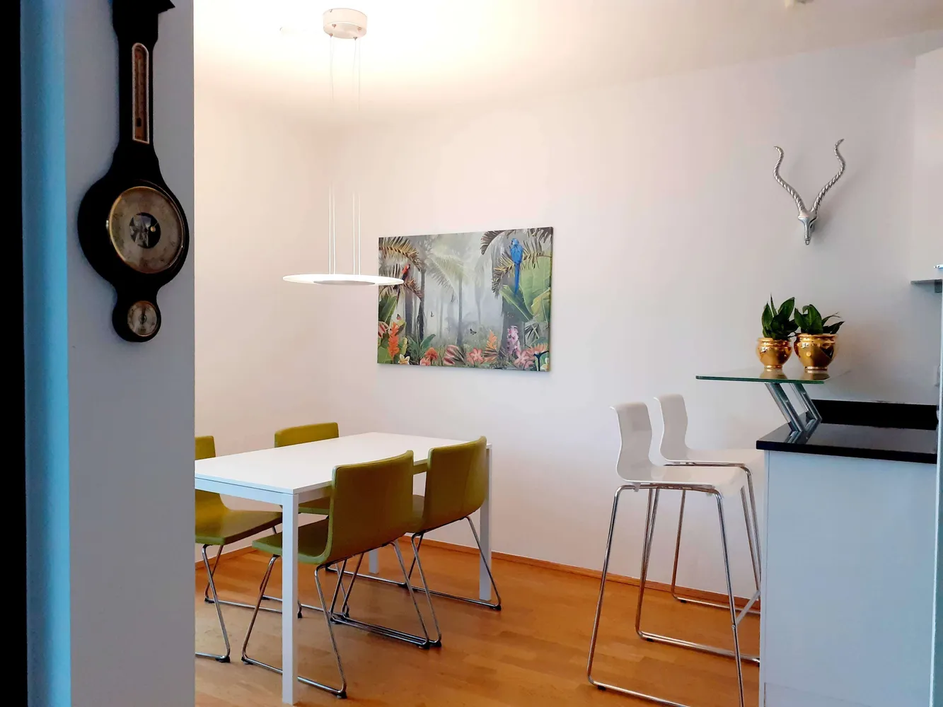 4 Zimmer Wohnung mit 96 m² in Frankfurt am Main – Bild 3