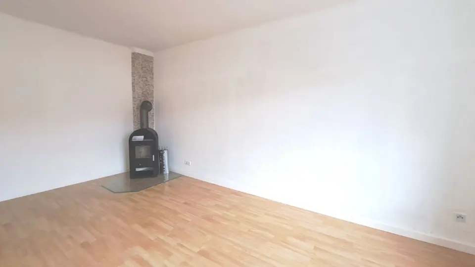 3 Zimmer Wohnung mit 60 m² in Zeitz – Bild 2