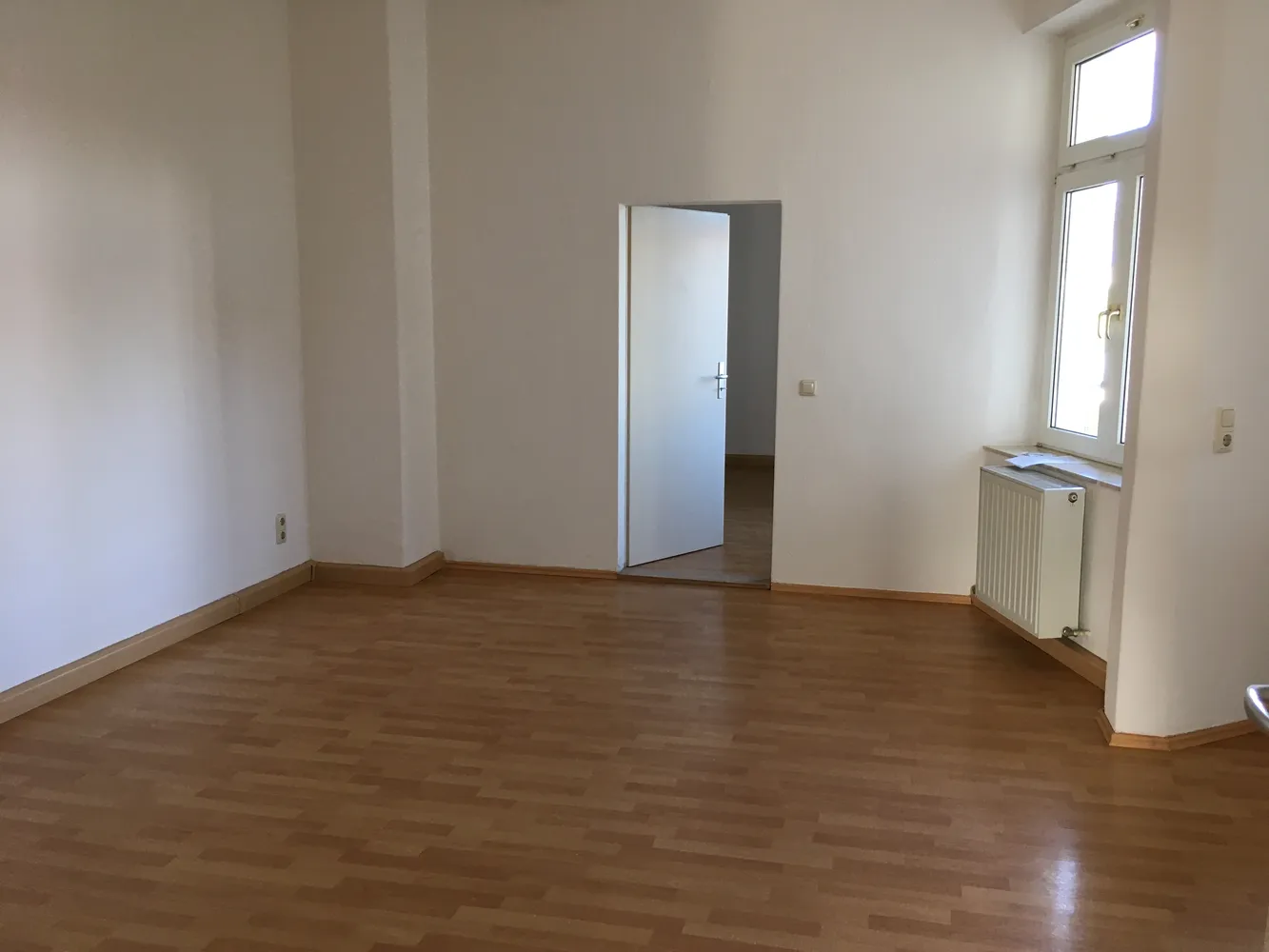 86 Zimmer Wohnung mit 150 m² in Gera – Bild 6