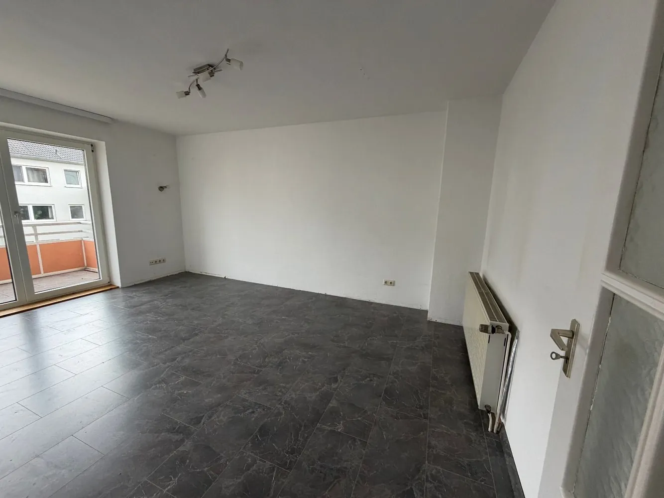 2 room apartment with 56 m² in Wuppertal – Photo 3