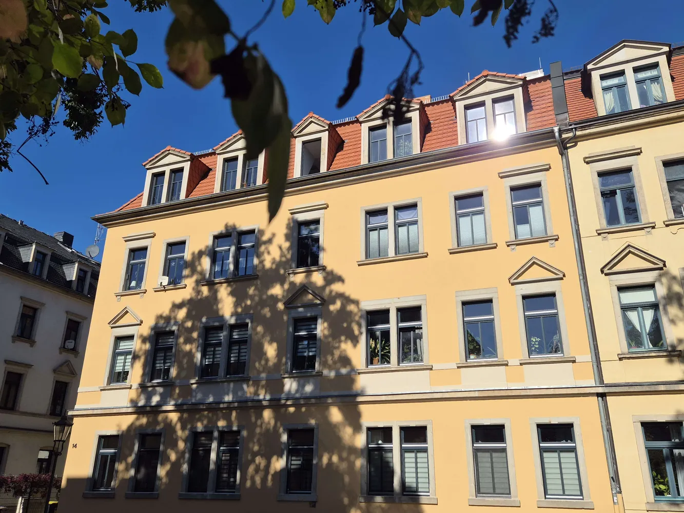 3 Zimmer Wohnung mit 81 m² in Dresden – Bild 1