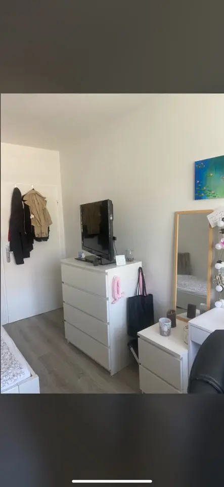 12 Zimmer Wohnung mit 80 m² in Mainz – Bild 4