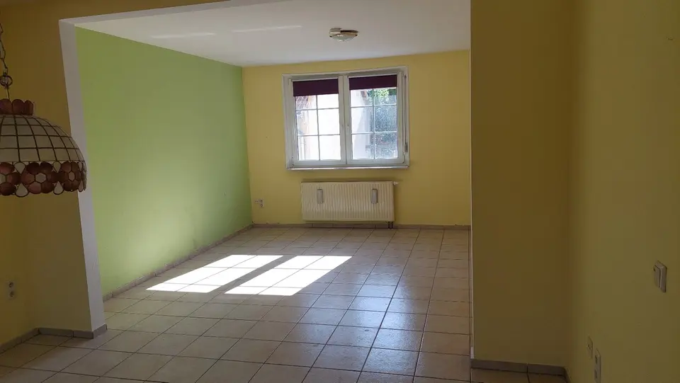 4 Zimmer Haus mit 110 m² in Ludwigshafen – Bild 1