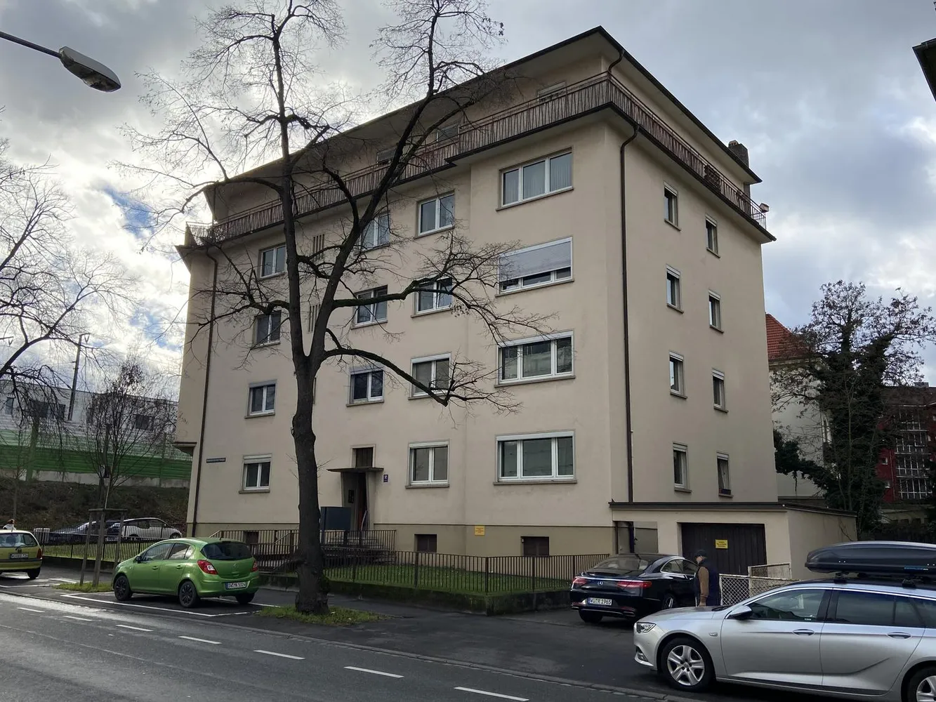 4 Zimmer Wohnung mit 99 m² in Würzburg – Bild 7