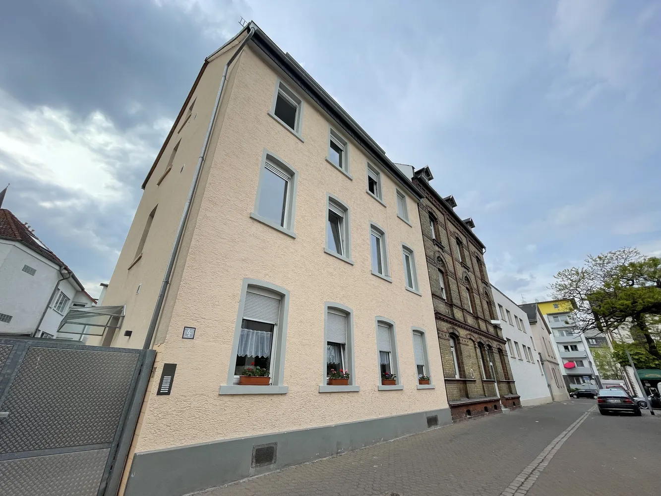2 Zimmer Wohnung mit 55 m² in Wiesbaden – Bild 3