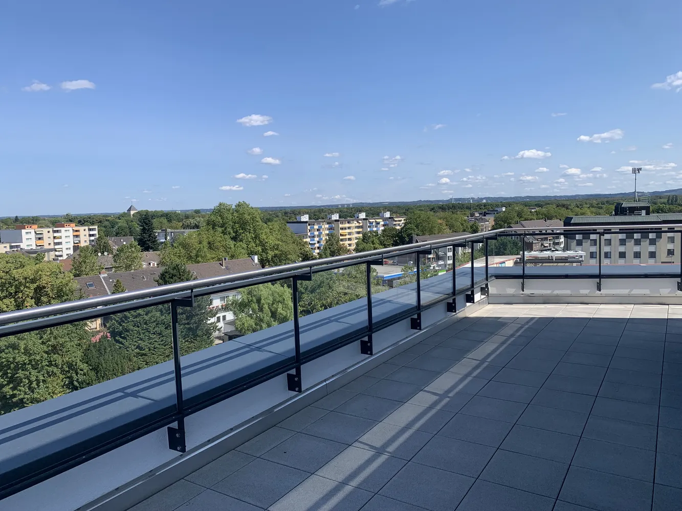5 Zimmer Wohnung mit 141 m² in Köln – Bild 3