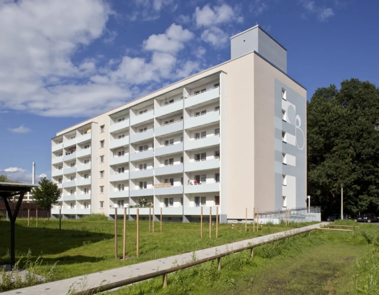2 room apartment with 57 m² in Berlin – Photo 1