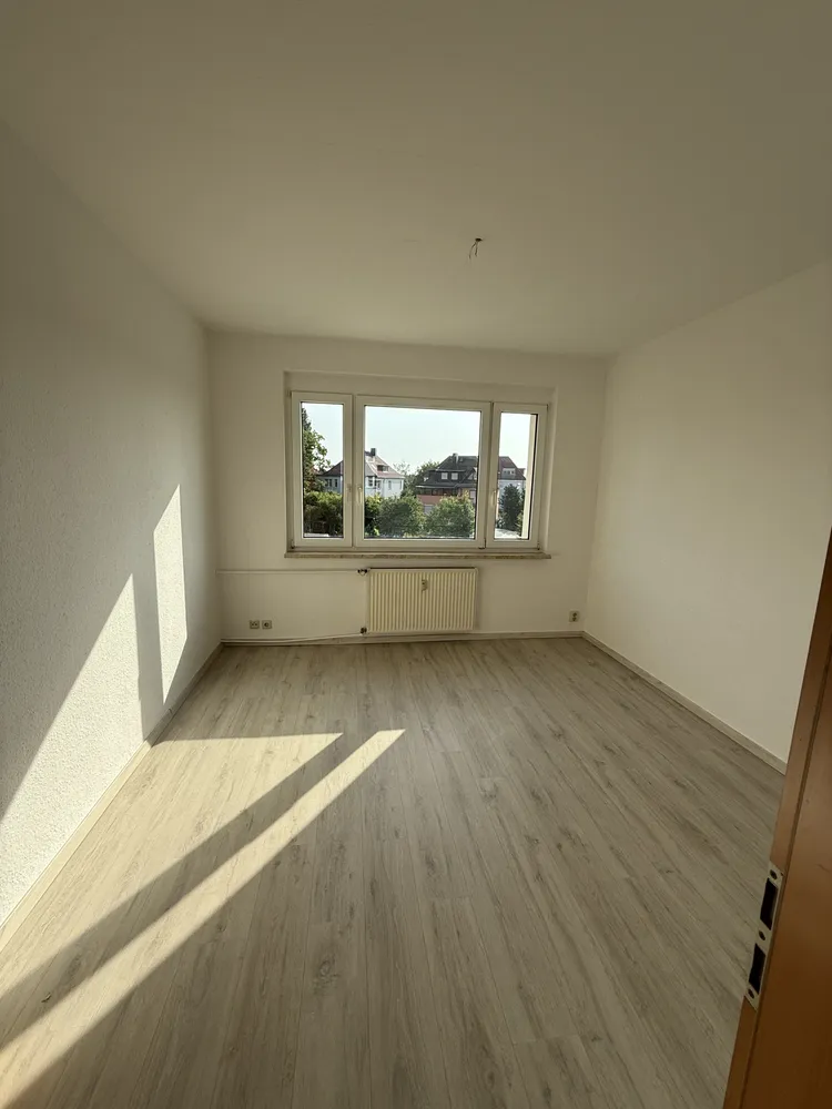 3 Zimmer Wohnung mit 60 m² in Halberstadt – Bild 4