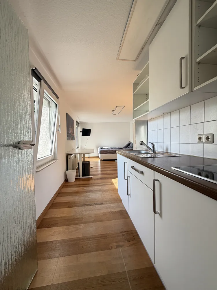 1 room apartment with 35 m² in Cologne – Photo 8