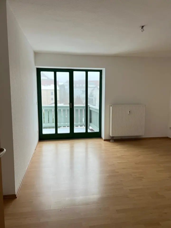 2 Zimmer Wohnung mit 66 m² in Altenburg – Bild 1