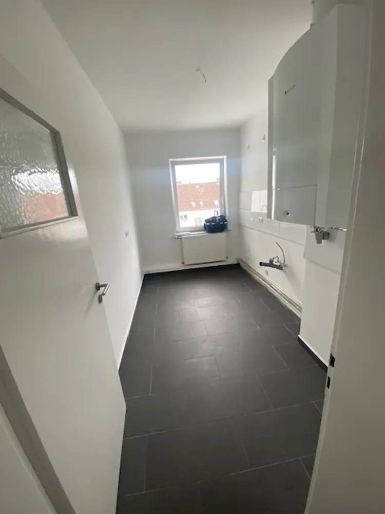 2 room apartment with 62 m² in Hanover – Photo 2