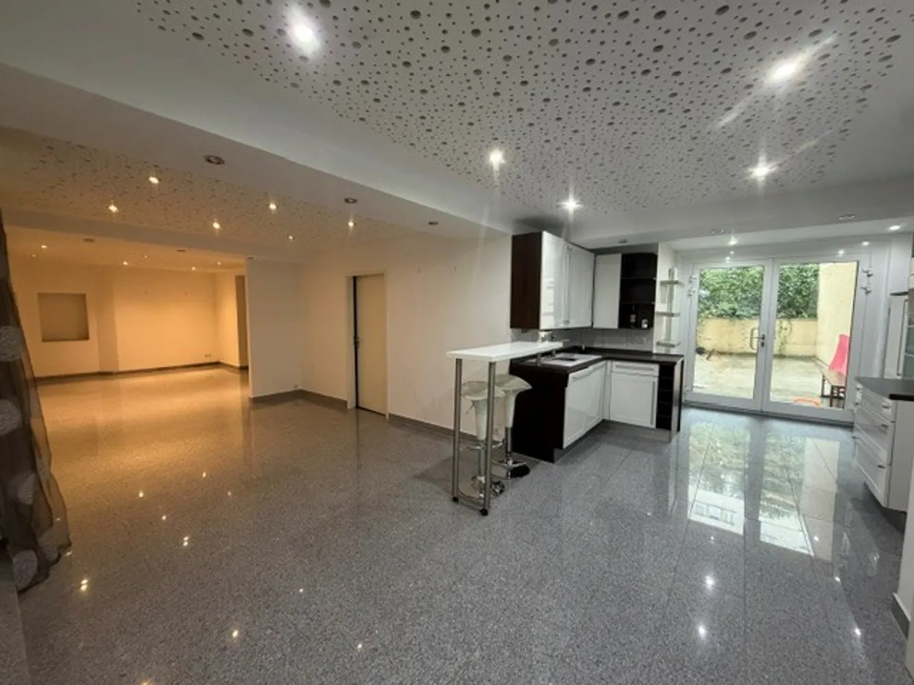 4 Zimmer Wohnung mit 114 m² in Stuttgart – Bild 12