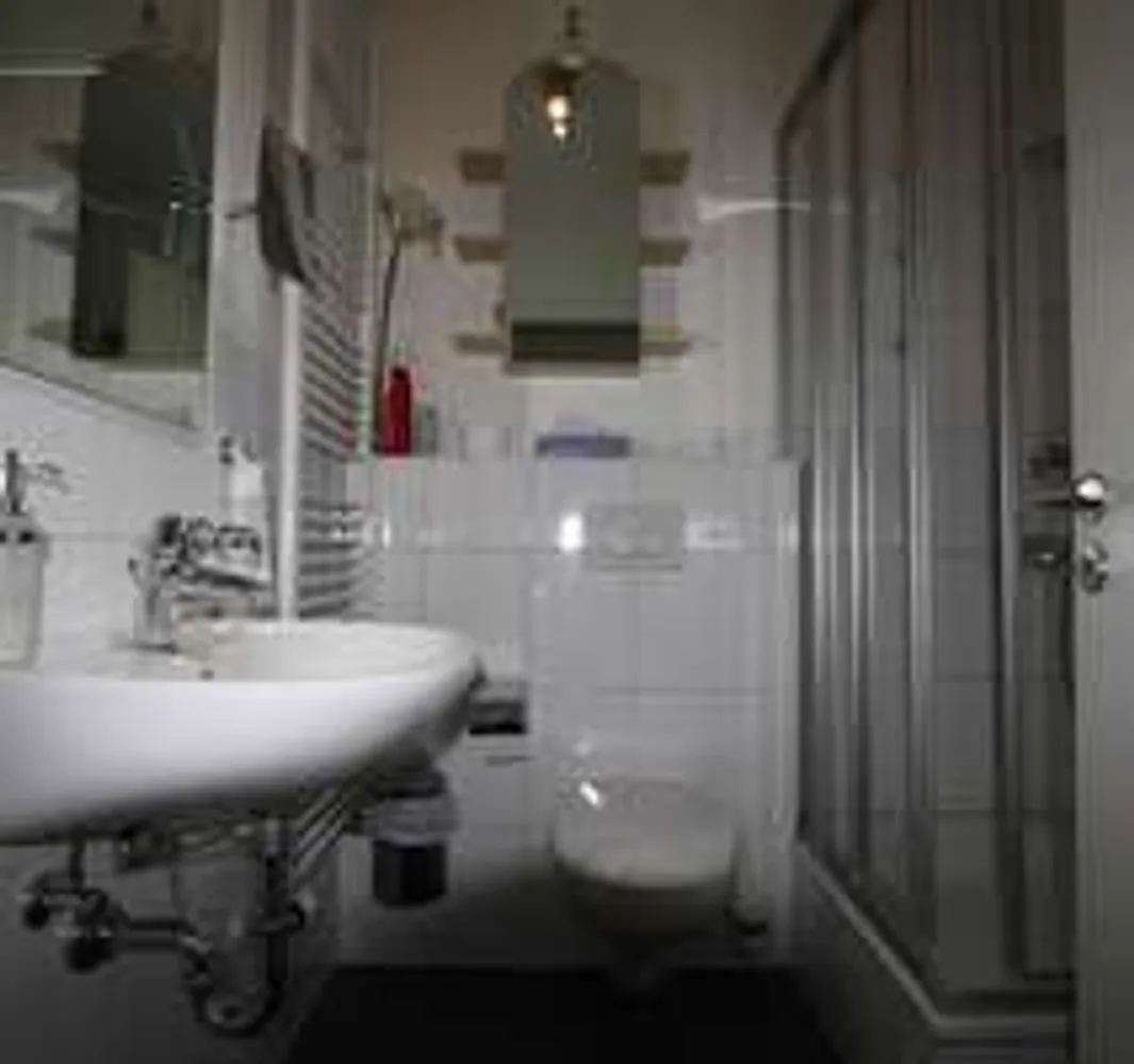 2 Zimmer Wohnung mit 71 m² in Köln – Bild 6