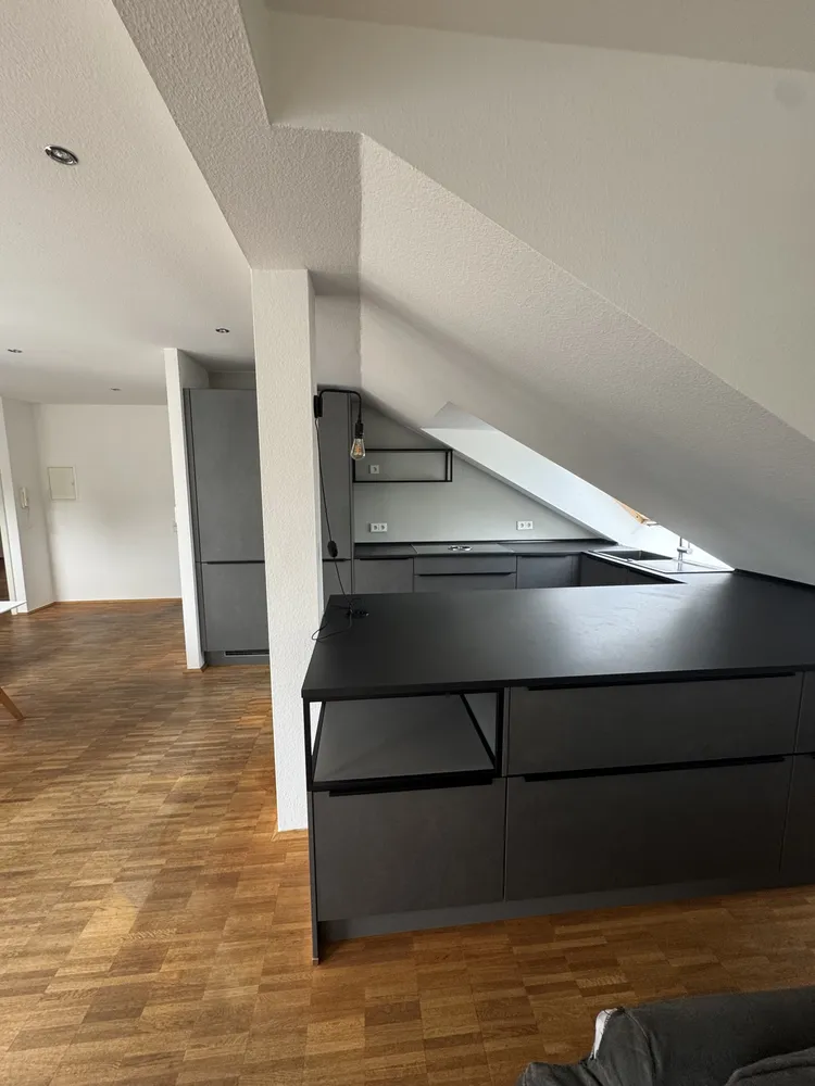 3 Zimmer Wohnung mit 91 m² in Frankfurt am Main – Bild 1