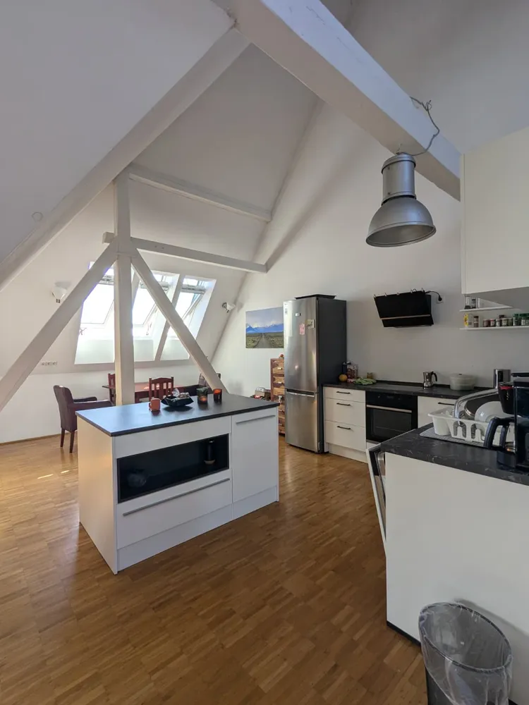 4 Zimmer Wohnung mit 174 m² in Stuttgart – Bild 7