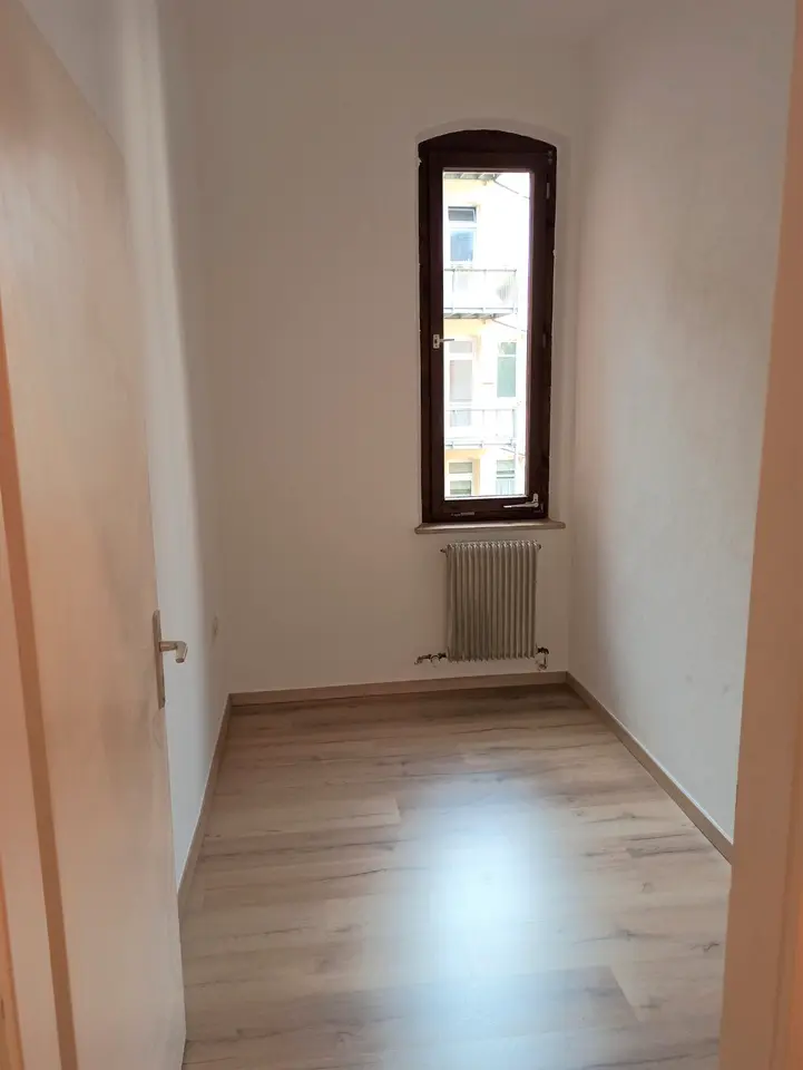 6 Zimmer Wohnung mit 115 m² in Nürnberg – Bild 5