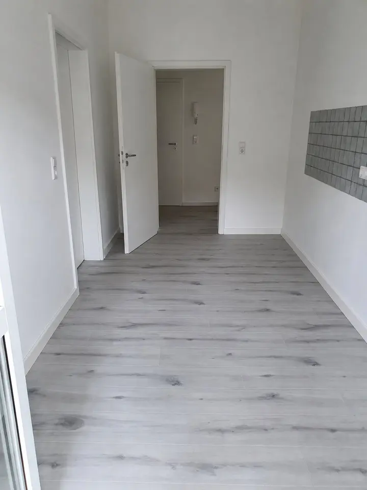 5 Zimmer Wohnung mit 82 m² in Dresden – Bild 4
