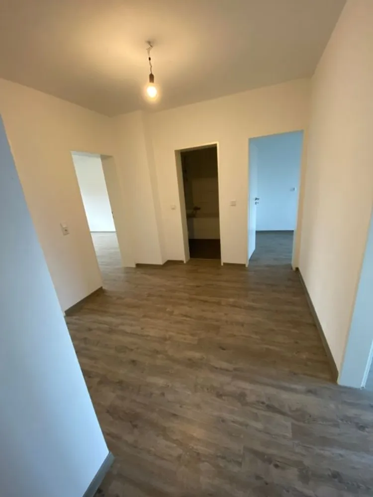 3 Zimmer Wohnung mit 71 m² in Duisburg – Bild 2