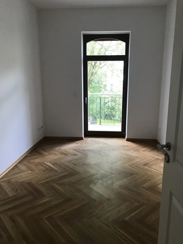 4 Zimmer Wohnung mit 141 m² in Chemnitz – Bild 3