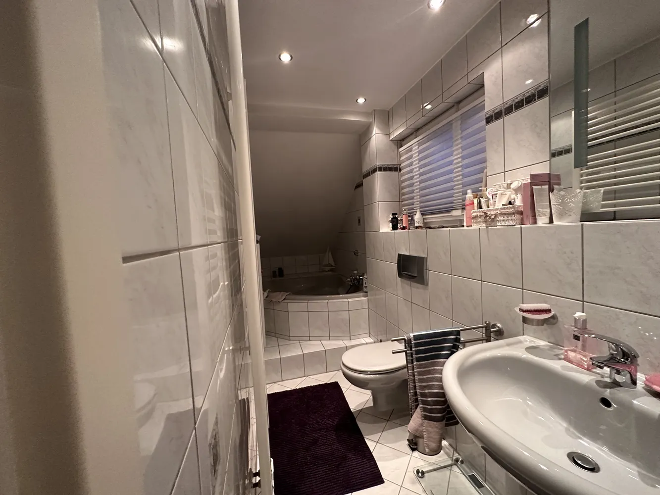 4 room apartment with 75 m² in Essen – Photo 8