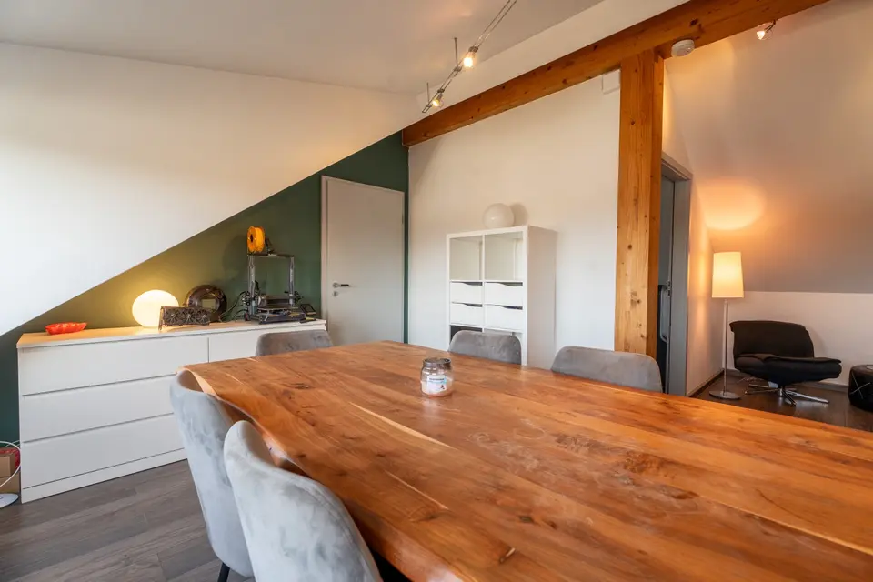 3 Zimmer Wohnung mit 104 m² in Wiesbaden – Bild 1