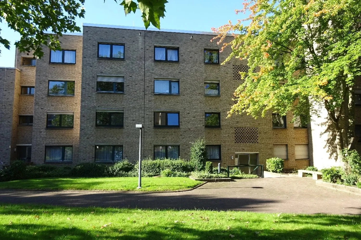 3 room apartment with 75 m² in Bonn – Photo 1