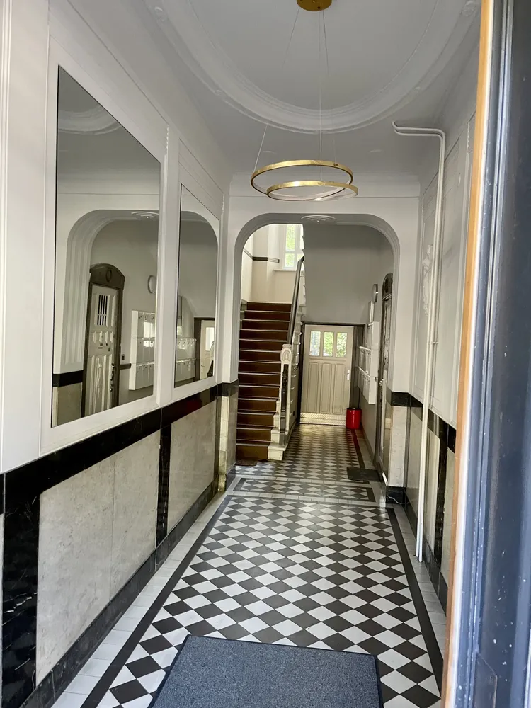 2 Zimmer Wohnung mit 88 m² in Berlin – Bild 1