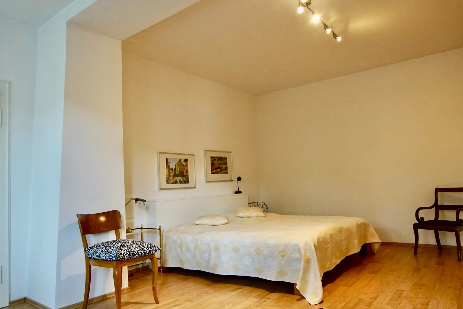 2 Zimmer Wohnung mit 80 m² in Wiesbaden – Bild 4