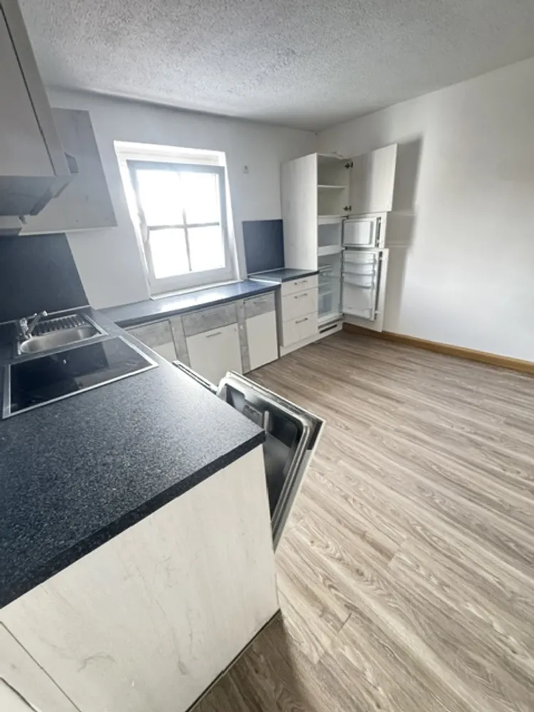 2 room apartment with 75 m² in Weiden in der Oberpfalz – Photo 4