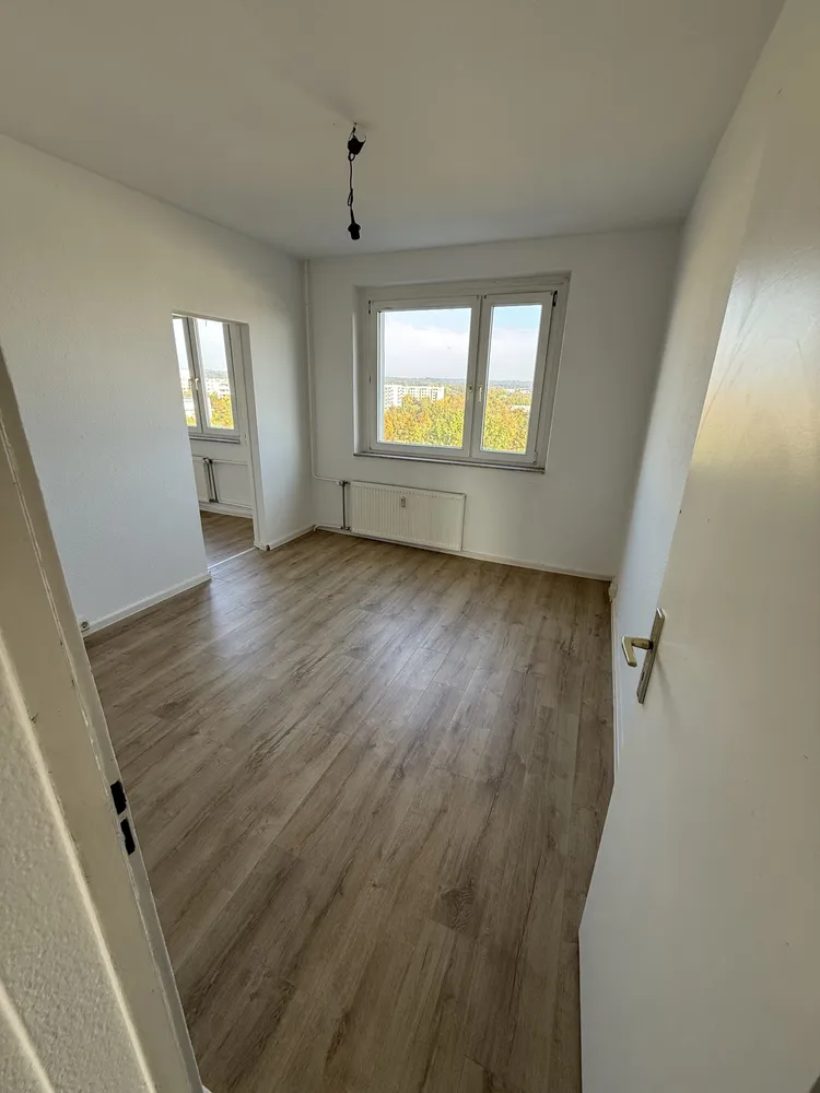 7 Zimmer Wohnung mit 123 m² in Halle (Saale) – Bild 5
