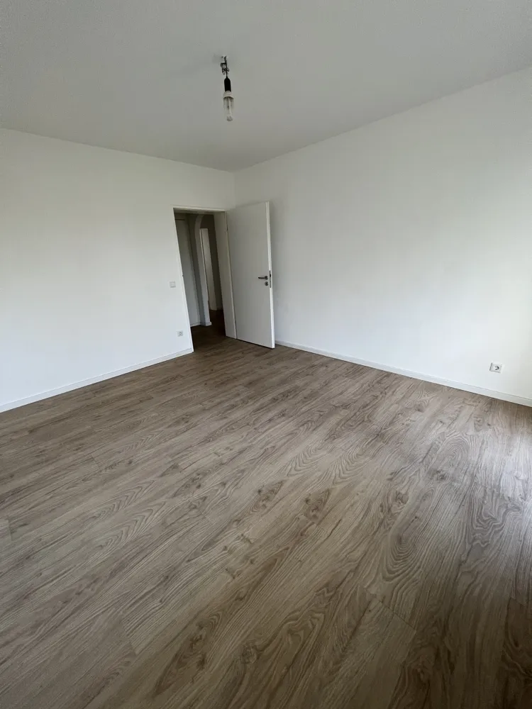 2 Zimmer Wohnung mit 64 m² in Duisburg – Bild 8