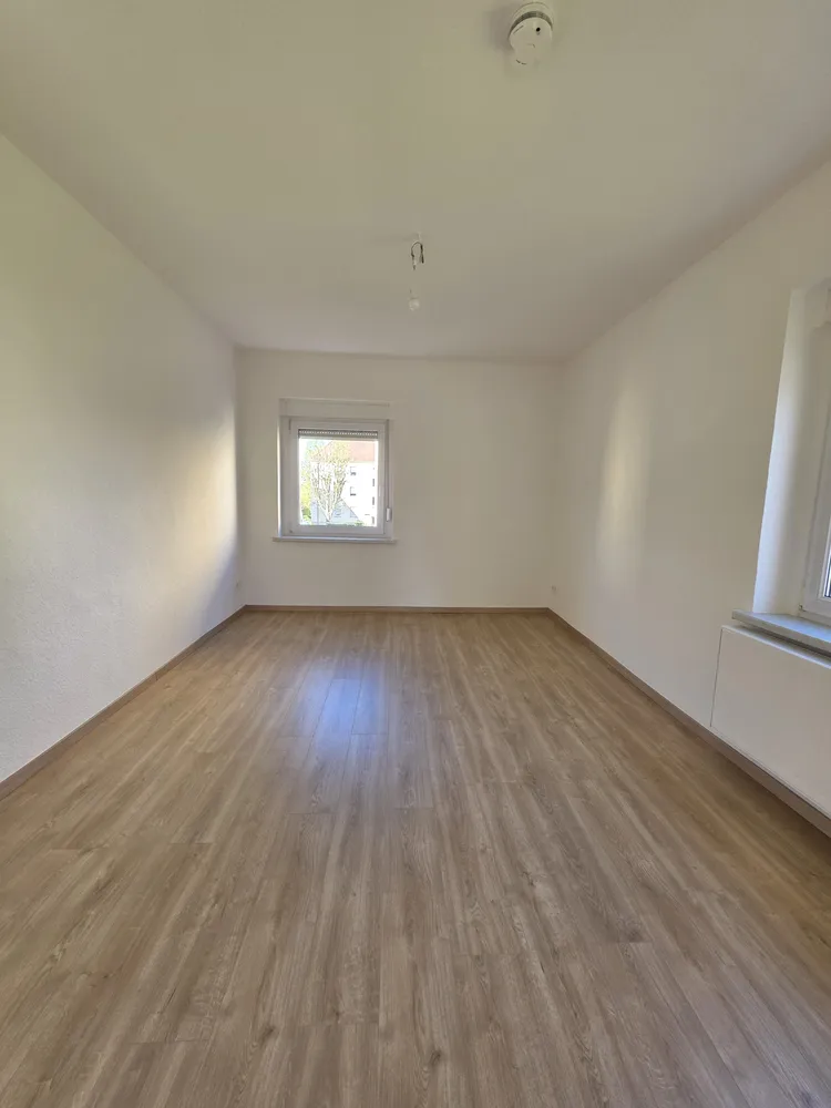 3 Zimmer Wohnung mit 61 m² in Bitterfeld-Wolfen – Bild 1