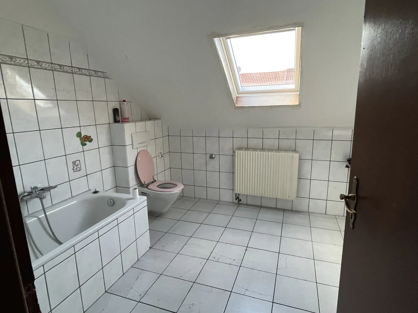 4 Zimmer Wohnung mit 89 m² in Saarbrücken – Bild 2